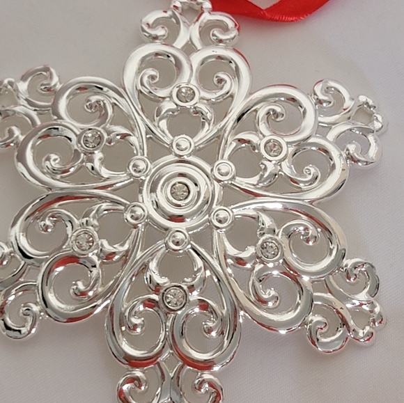 LENOX SILVER PLATED CHRISTMAS ORNAMENTS-SET (8 PIECE SET) - Picture 6 of 12